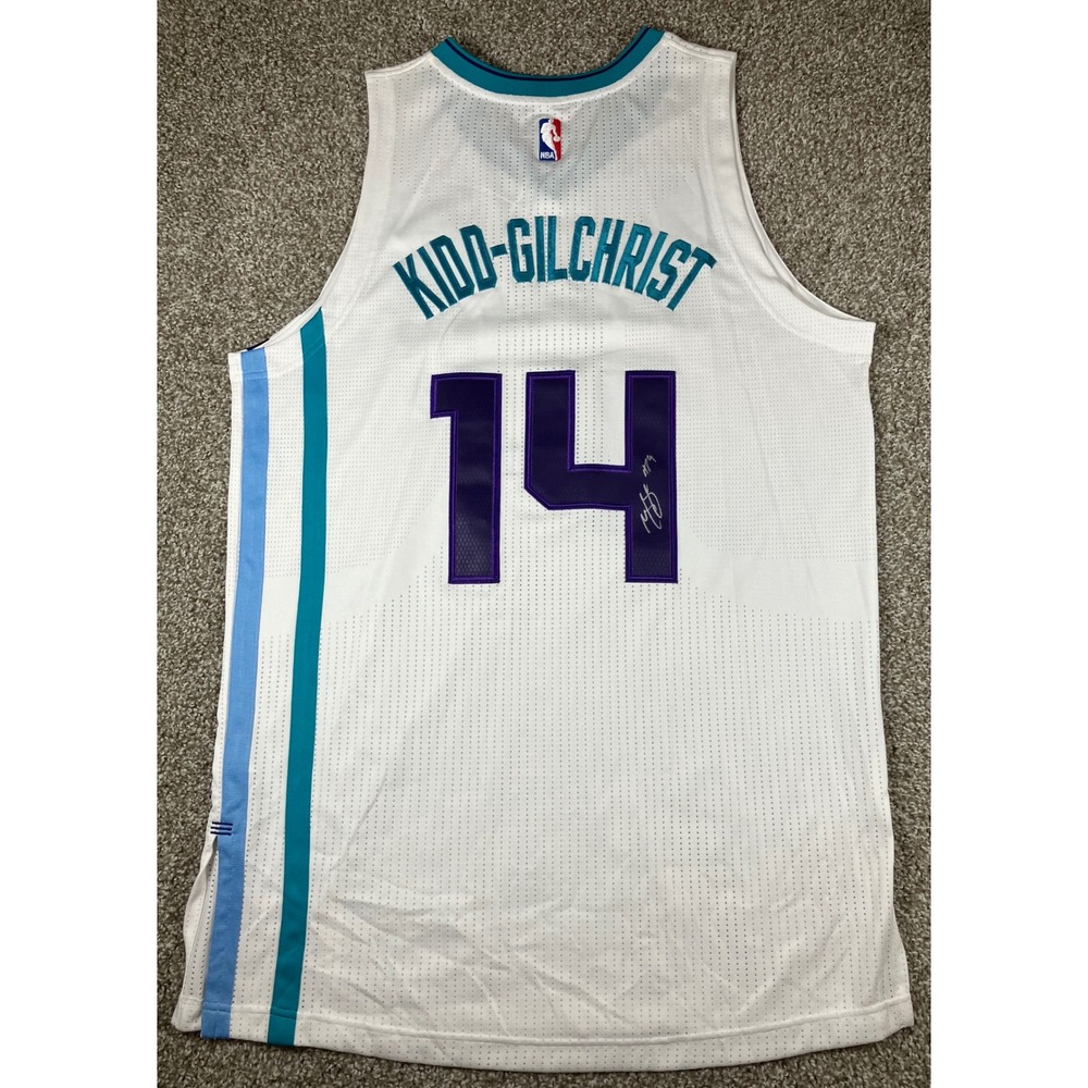 Adidas Charlotte Hornets Michael Kidd-Gilchrist 14 Jersey Mens XL White Signed?